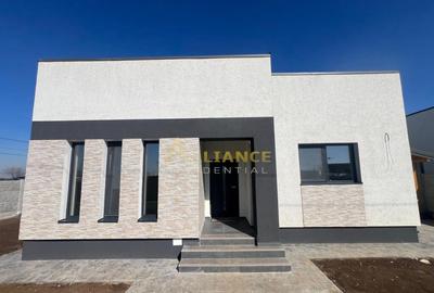 Casă cu 4 camere cu Teren 350 Mp în Berceni