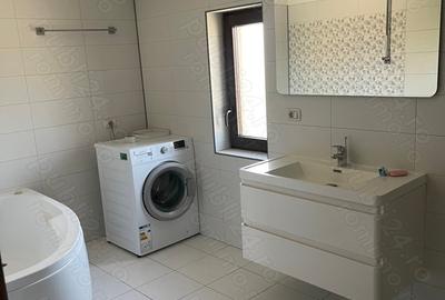 Casă cu 4 camere în Central - 7