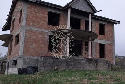 Casă individuală cu 5 camere cu Canalizare în Nord - 2