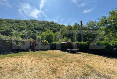 Casă cu 2 camere cu Teren 2071 Mp în Central - 9