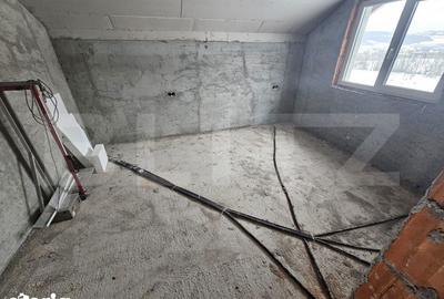 Casă cu 4 camere cu Teren 500 Mp în Budacu de Jos - 10