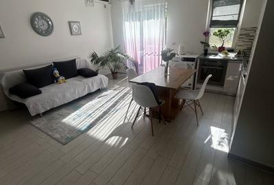 Apartament cu 3 camere semidecomandat în Dumbrăvița - 1