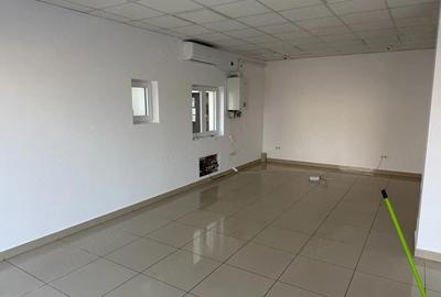 Spațiu comercial, de 54 mp, în Tineretului - 2
