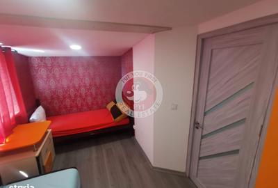 Casă cu 4 camere decomandat în Sud