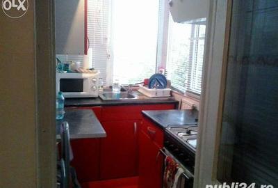Apartament cu 3 camere decomandat în Democrației - 4