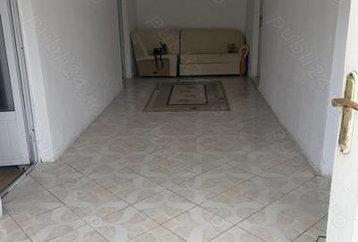 Casă cu 3 camere cu Teren 640 Mp în Central