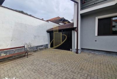 Casă cu 5 camere cu Teren 367 Mp în Central - 5