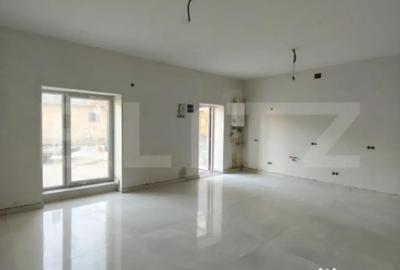 Spațiu comercial, de 37 mp, în Central - 1