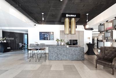 Spațiu comercial, de 145 mp, în Unirii - 8