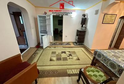 Casă cu 5 camere cu Teren 693 Mp în Sud - 1