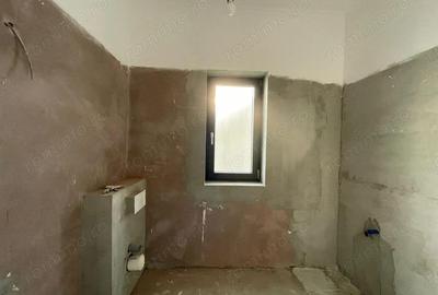 Casă cu Teren 304 Mp în Ghiroda - 2