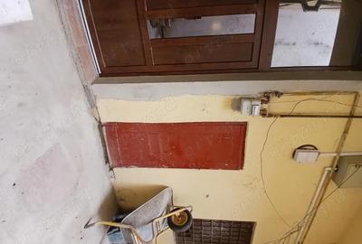 Apartament cu 3 camere decomandat în Central - 1