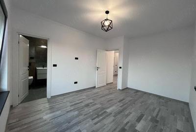 Casă cu 3 camere cu Teren 350 Mp în Central - 2