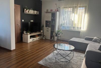 Casă cu 4 camere cu Teren 500 Mp în Balotești - 1