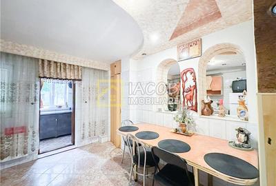 Apartament cu 3 camere decomandat în Bistrița Lac - 7