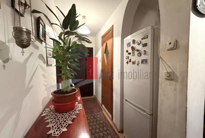 Apartament cu 2 camere decomandat, mobilat în Ghencea - 5