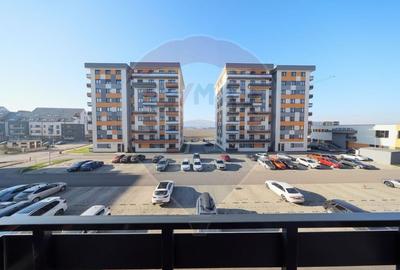 Apartament cu 2 camere decomandat în Tractorul - 19