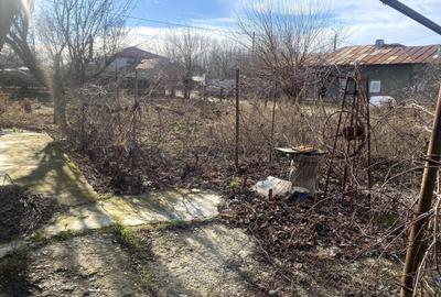 Casă cu 4 camere în Crivăț - 1