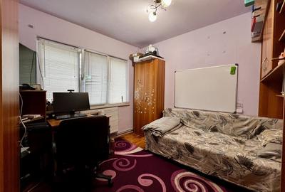 Apartament 3 camere, decomandat, etaj 1, 65mp, zona Calea Sagului
