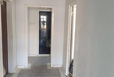 Apartament cu 3 camere decomandat în Central - 8