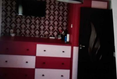 Apartament cu 2 camere decomandat în Micro 16 - 3