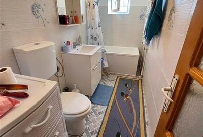 Apartament 3 camere, etaj 3, zona Longinescu - Gara - 10