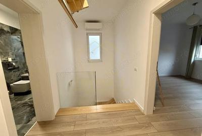 Duplex despartit prin garaj cu 5 camere | Dumbravita - 10