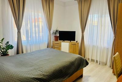 Casă individuală cu 5 camere cu Canalizare în Central - 10