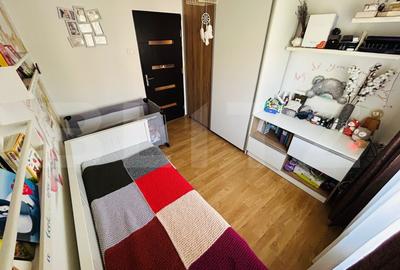 Apartament lux 3 camere, 2 bai, etaj 3, parcare, beci - 17