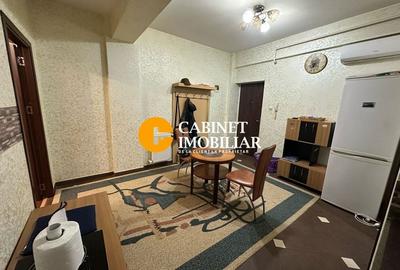 Apartament cu 3 camere decomandat, mobilat în Cug