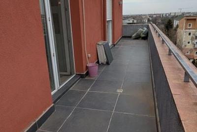 Apartament spatios 100 mp cu lift si 50 mp de terase - 35