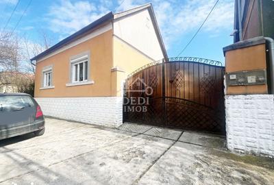 Casă cu 4 camere decomandat cu Teren 482 Mp în Oncea - 12