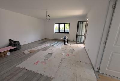 Casa cu garaj Lilieci- teren 540m, canalizare, apa, gaz. - 12