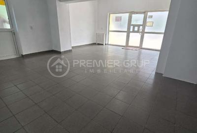 Spațiu comercial, de 60 mp, în Nicolina - 2