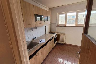 Casă cu 2 camere decomandat în Central - 1