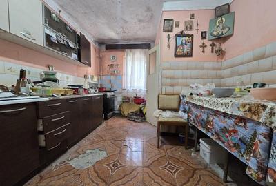 Apartament 4 camere str FRASINULUI -86,5mp - 2