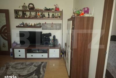 Apartament cu 2 camere decomandat în Micro 5