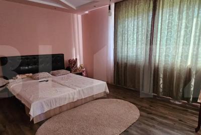 Casă cu 5 camere cu Teren 1300 Mp în Valea - 4