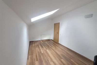 Apartament cu 4 camere decomandat, mobilat în Florești - 20