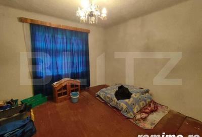 Casa Central in Radau?i, teren 1500 mp - 3