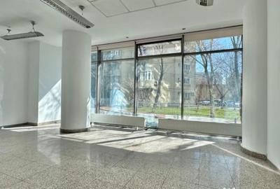 Spațiu comercial, de 33 mp, în Vitan - 7