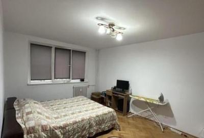 88000 euro -2camere- 50mp -etaj 3 din 4-  metrou - 4