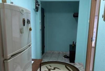 Apartament cu 3 camere semidecomandat, mobilat în Berceni - 5