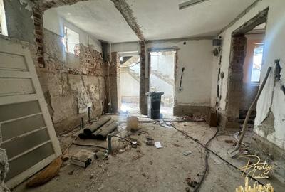 Casa renovabila cu teren generos de 700 mp in zona Garii - Oradea - 13