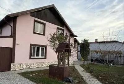 Casă cu 5 camere cu Canalizare în Rahova - 3