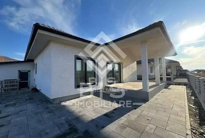 CASE LA CHEIE TIME FOR HOME - 1