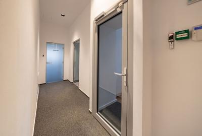 Birou, de 860 mp, în Centrul Civic - 23