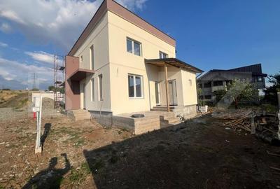 Casa P+1 parte din duplex, Simnicul de Jos - 2