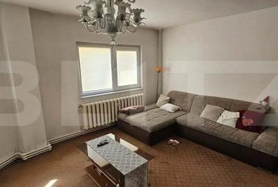 Apartament cu 5 camere decomandat în Trident - 12