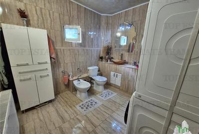 OPORTUNITATE DE INVESTITIE CASA TIP DUPLEX NAVODARI OPORTUNITATE DE INVESTITIE CASA TIP DUPLEX NAVODARI - 4